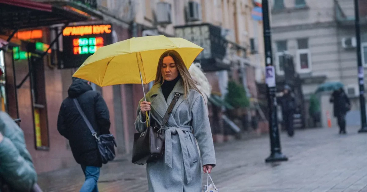 Погода в Україні 12 квітня: дощі та до +14°C
